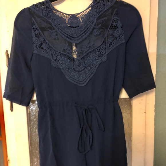 NWOT navy blue crochet and chiffon romper - Picture 4 of 5